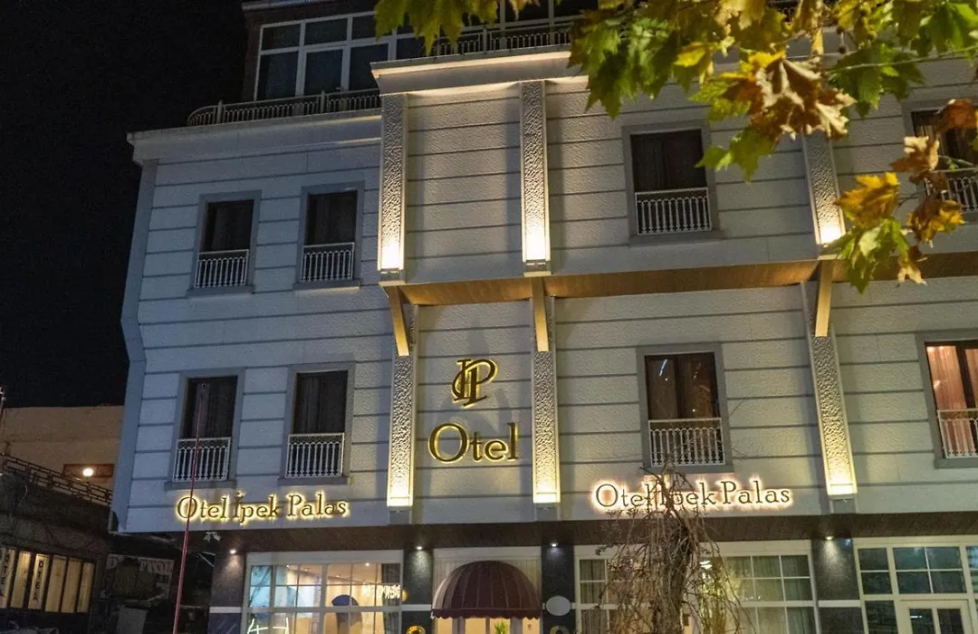 Xxx Hotel-1