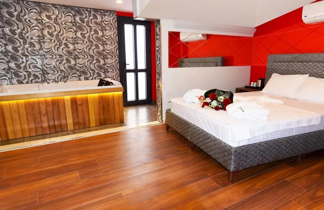 Renk Otel Karsiyaka-1