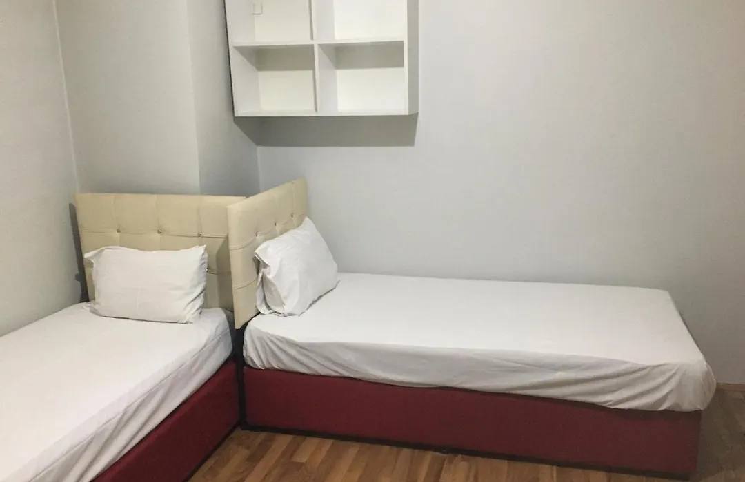 Otel374-1