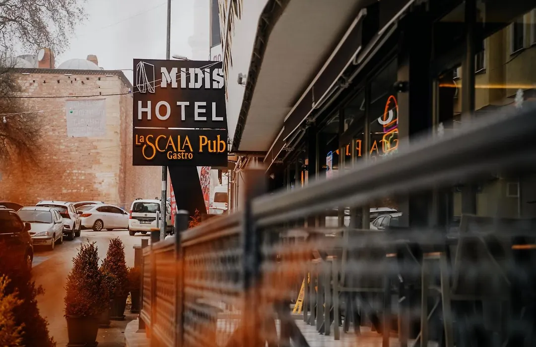 Midis Otel-1