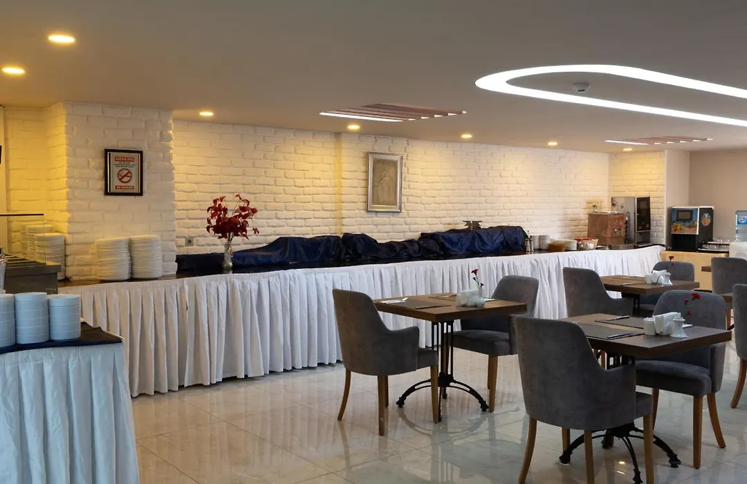 Gurtas Hotel-1