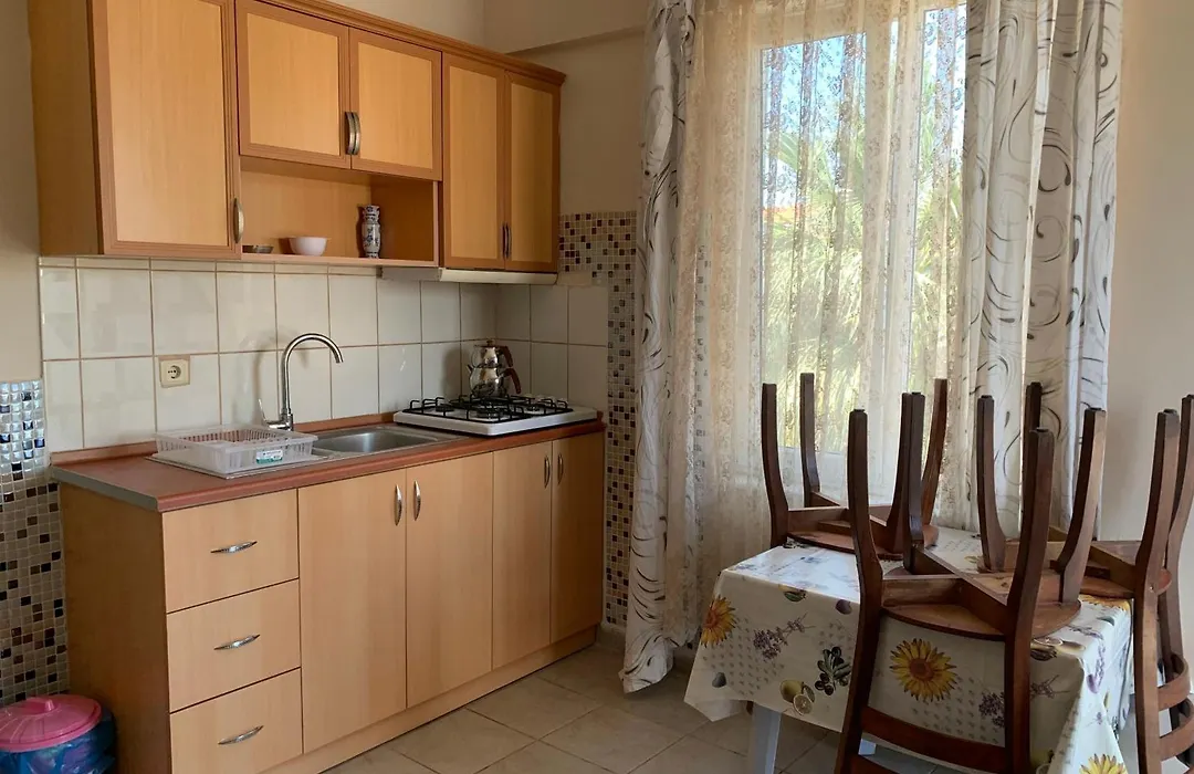 Cizmeci Apart-1