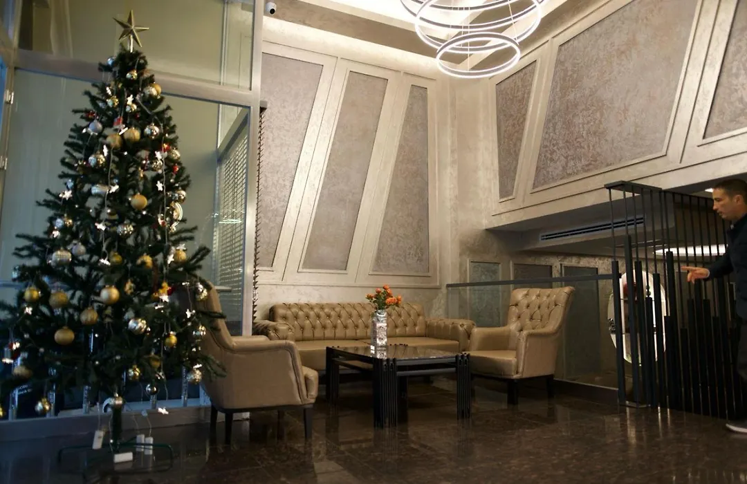 Nanda Hotel-1