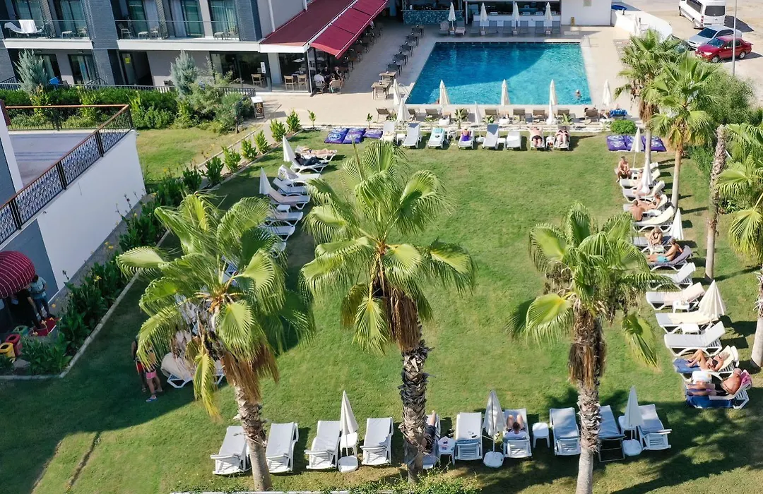 Side Square Hotel-1