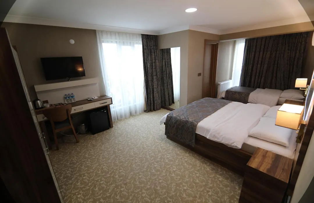 Marbes Hotel-1