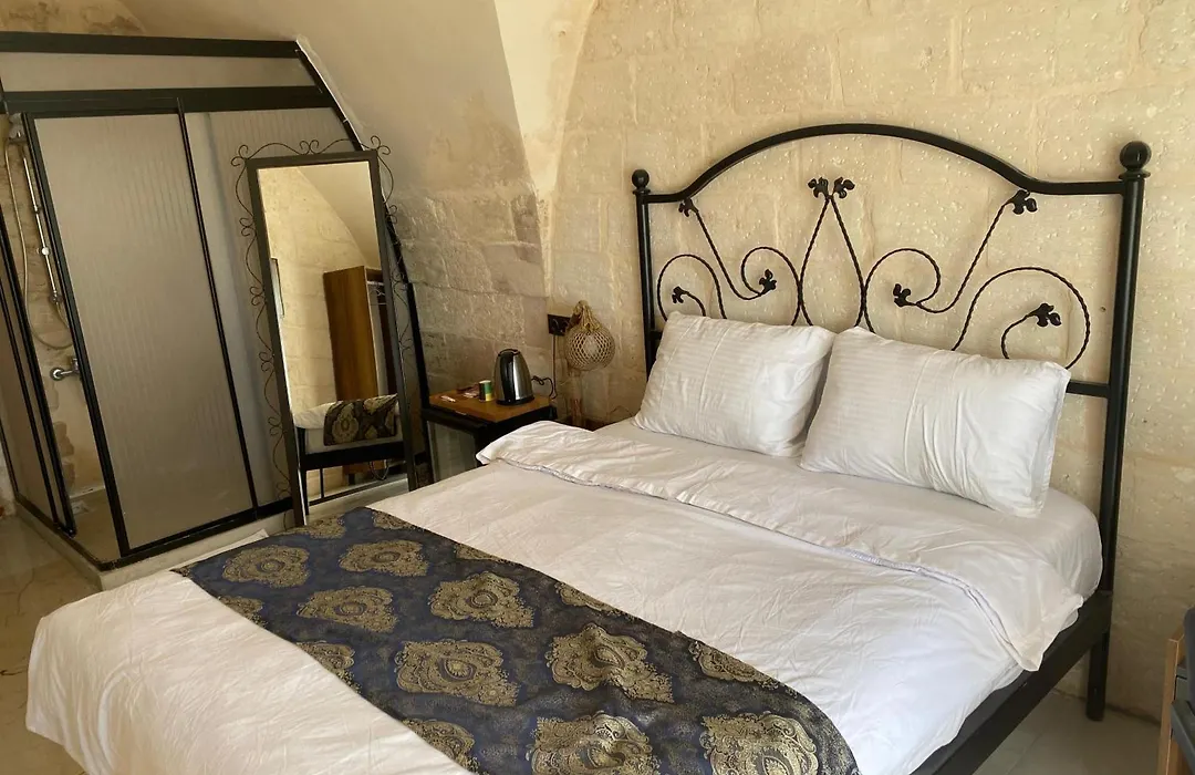 Royal History Hotel & Resort-1