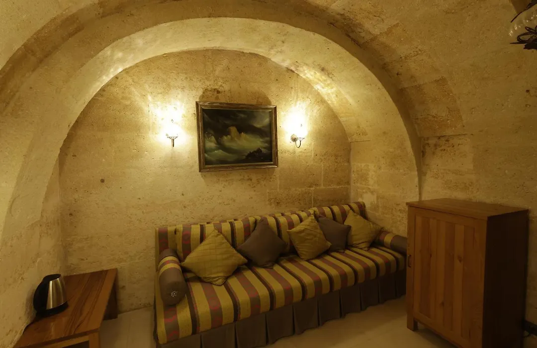 Anatelein Cave Hotel-1