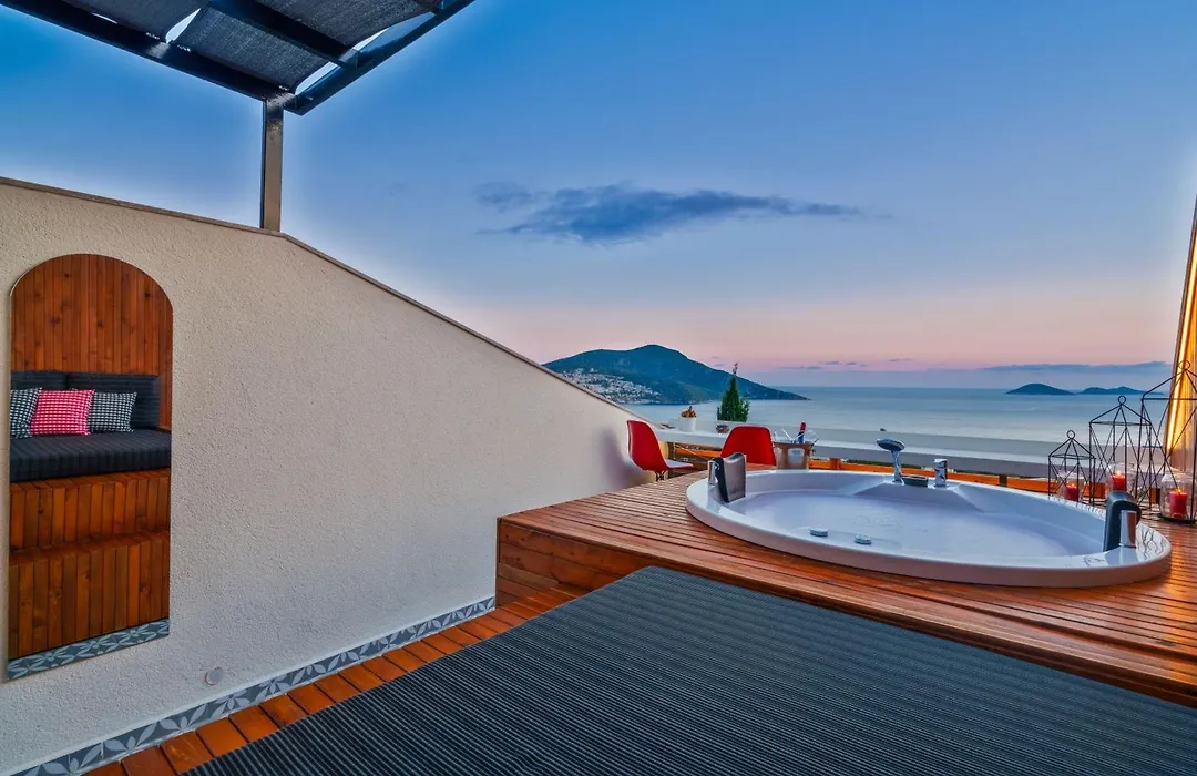 Lupia Suites-1