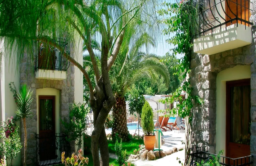 Bella Garden Hotel-1