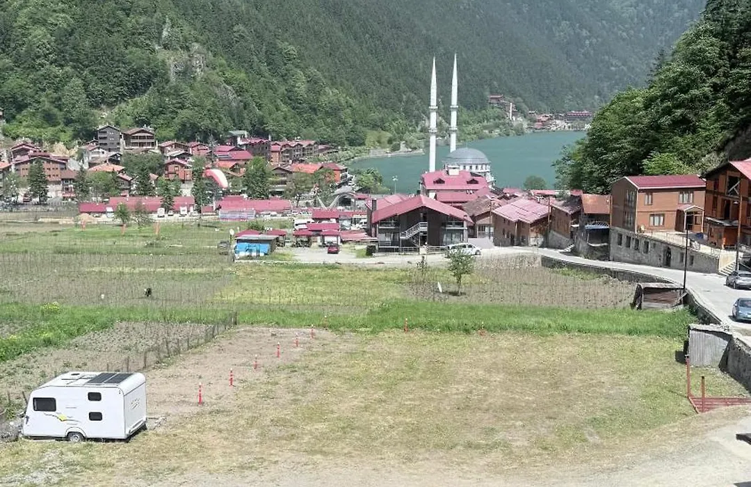 Paradise Lake Hotel-1