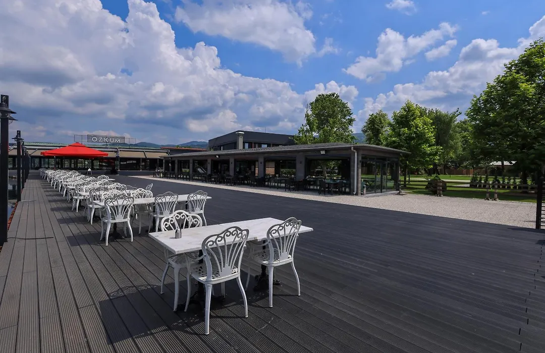 Özkum Park Otel-1