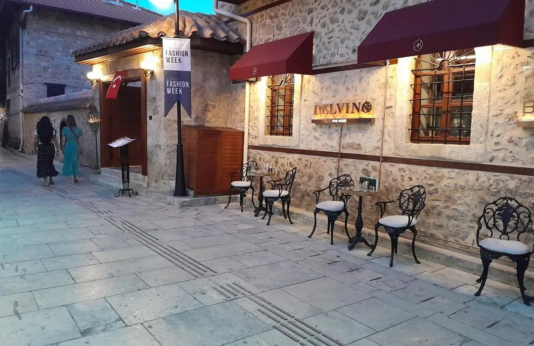 Belmondo Suites Old Town Antalya-1