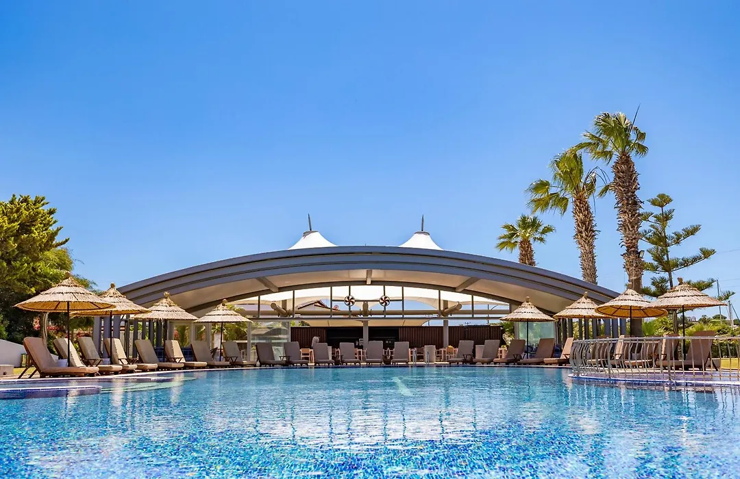 Sisus Marina Hotel-1