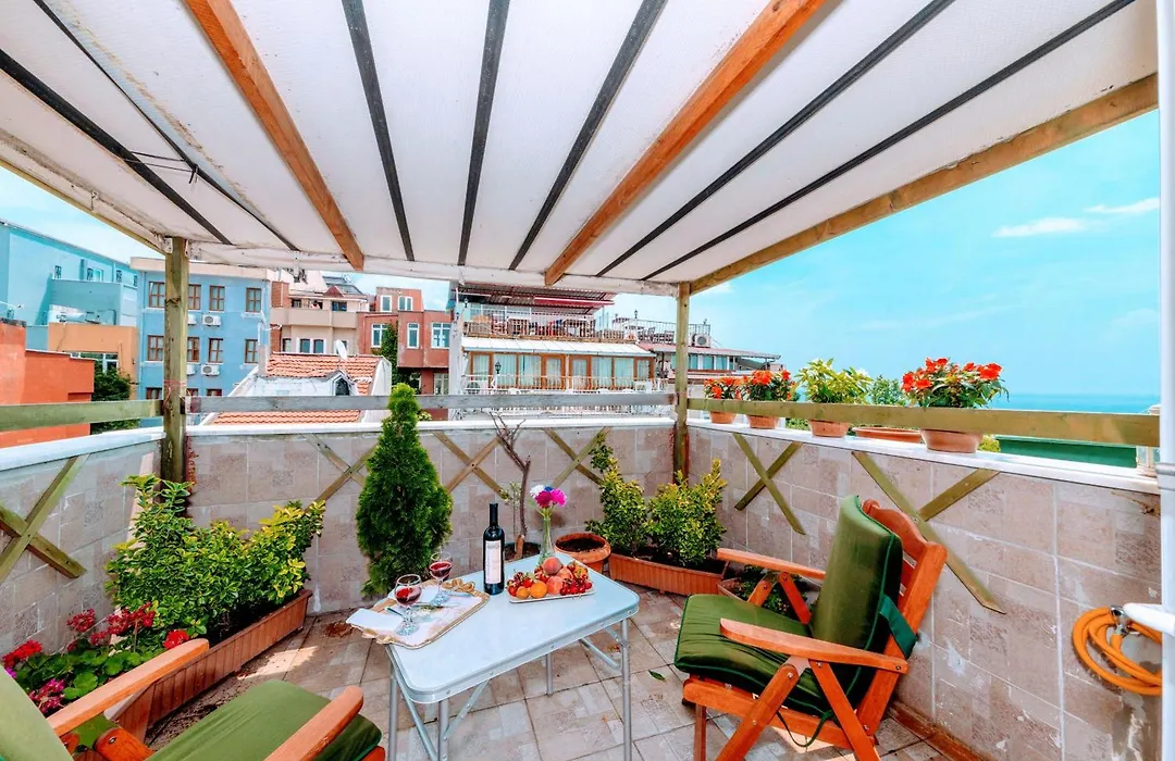 Walnut Shell Hotel-1