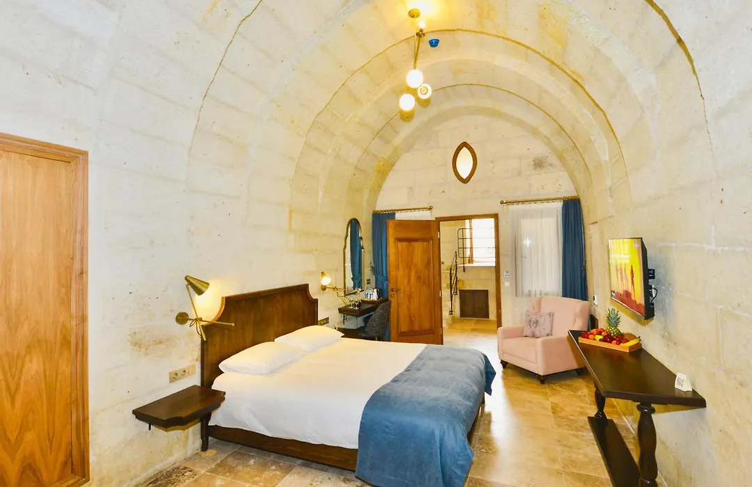 Evanthia Cave Suites-1