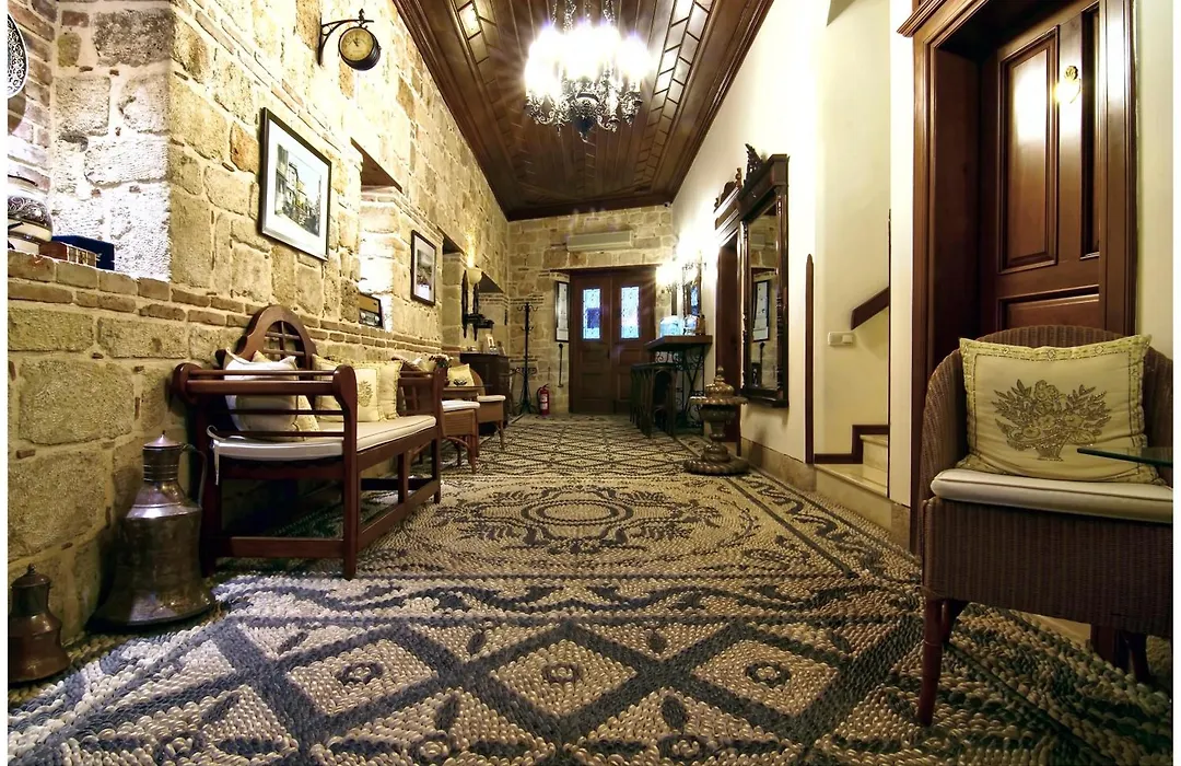 Minyon Hotel-1