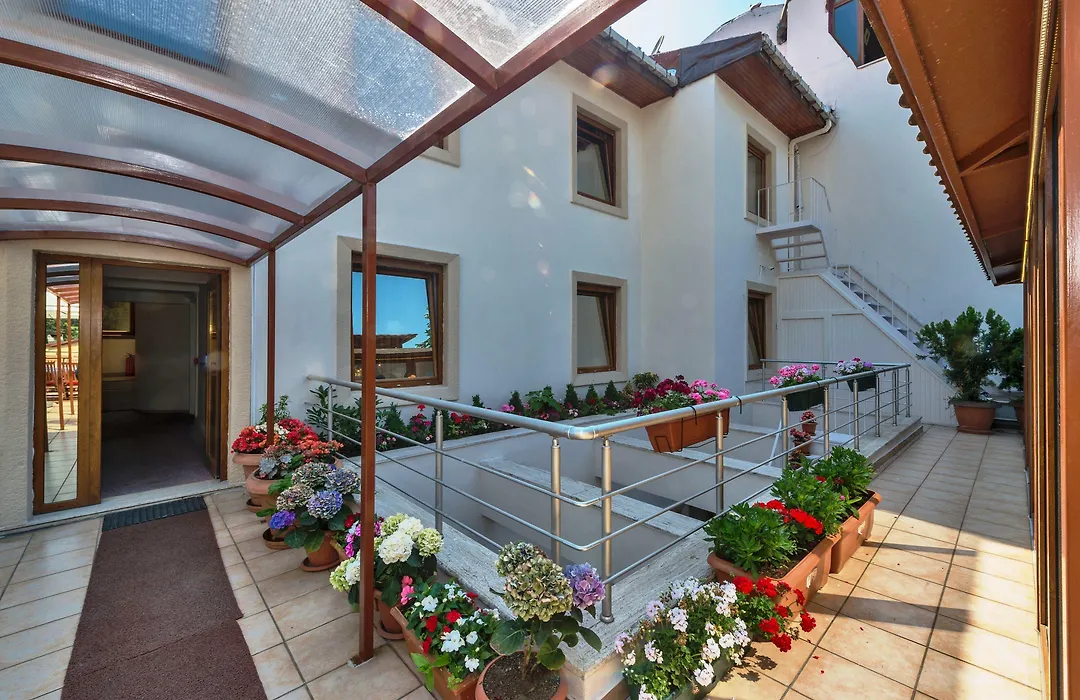 Zeynep Sultan Hotel-1