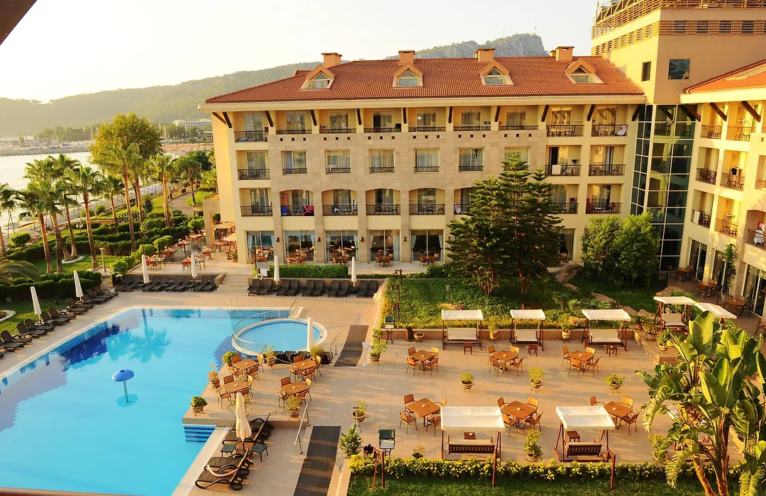 Fame Residence Kemer&Spa-1