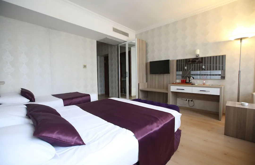Nil Hotel-1