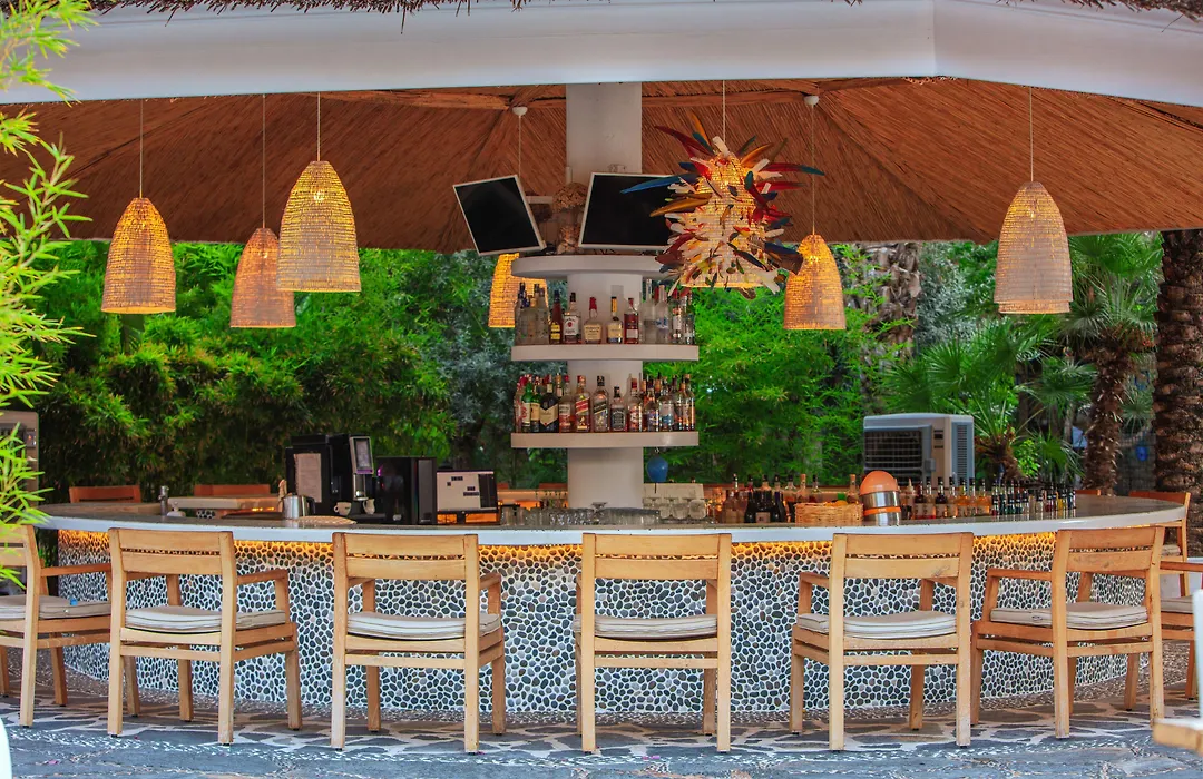 Flamingo Hotel&Spa - Pet Friendly-1