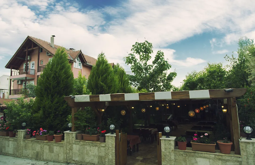 Venus Hotel-1