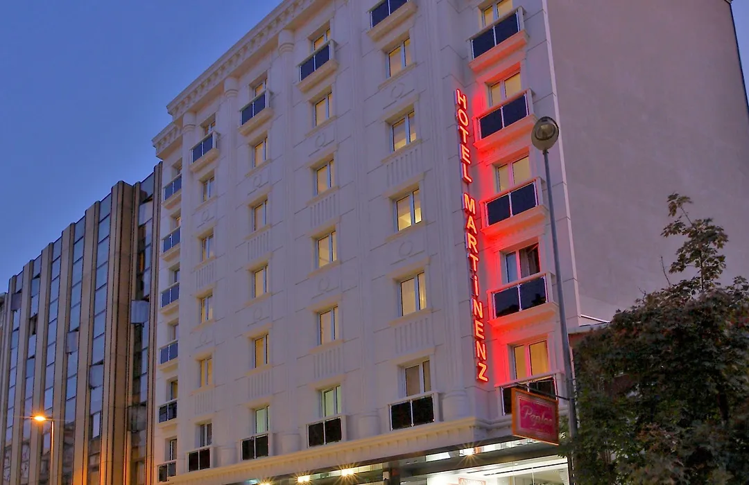 Martinenz Hotel Old City-1