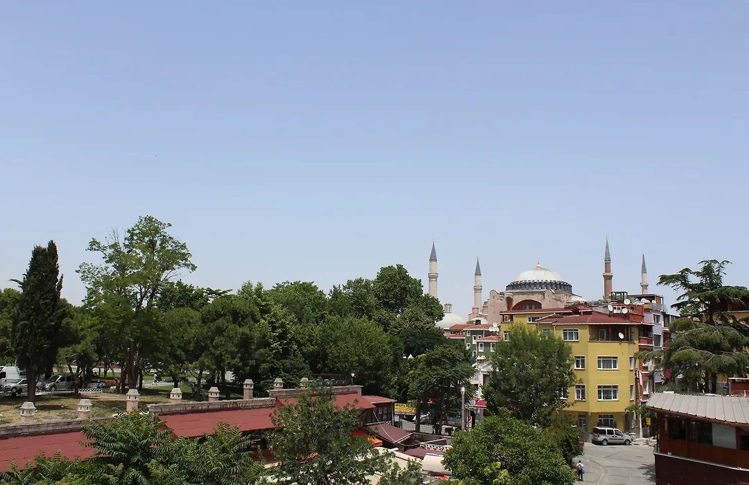 Ararat Hotel-1