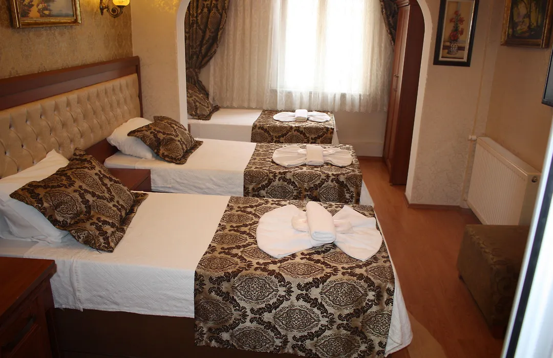 Apple Hostel-1