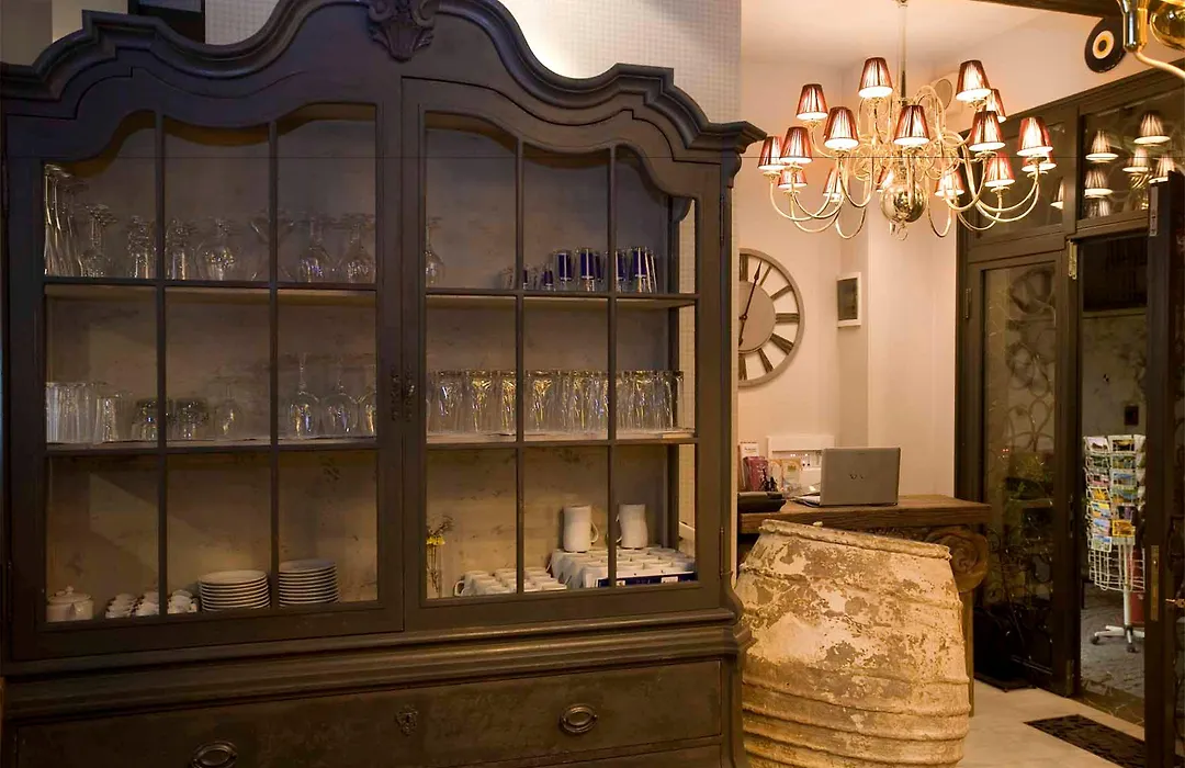 Hypnos Design Hotel-1