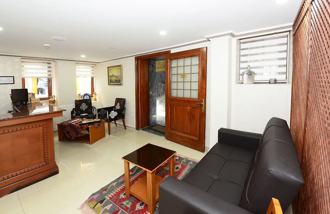 Hotel New House-1