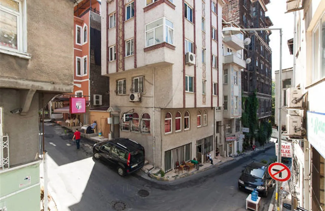 Taksim Hostel Green House Istanbul-1