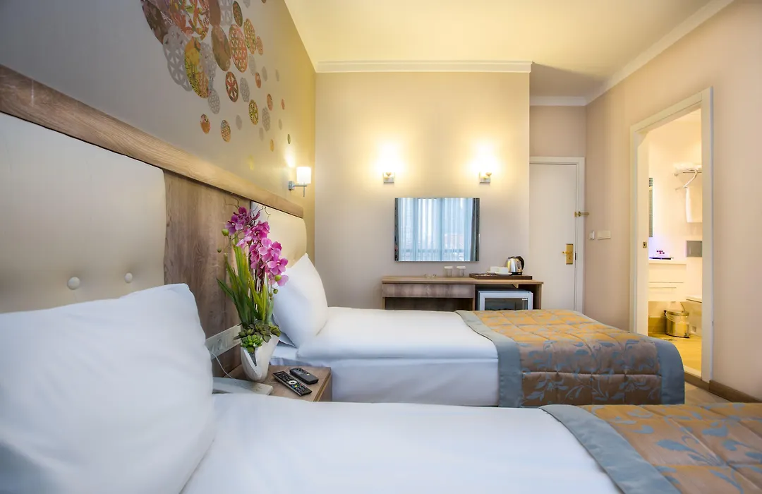 Fatih Hotel Corner-1