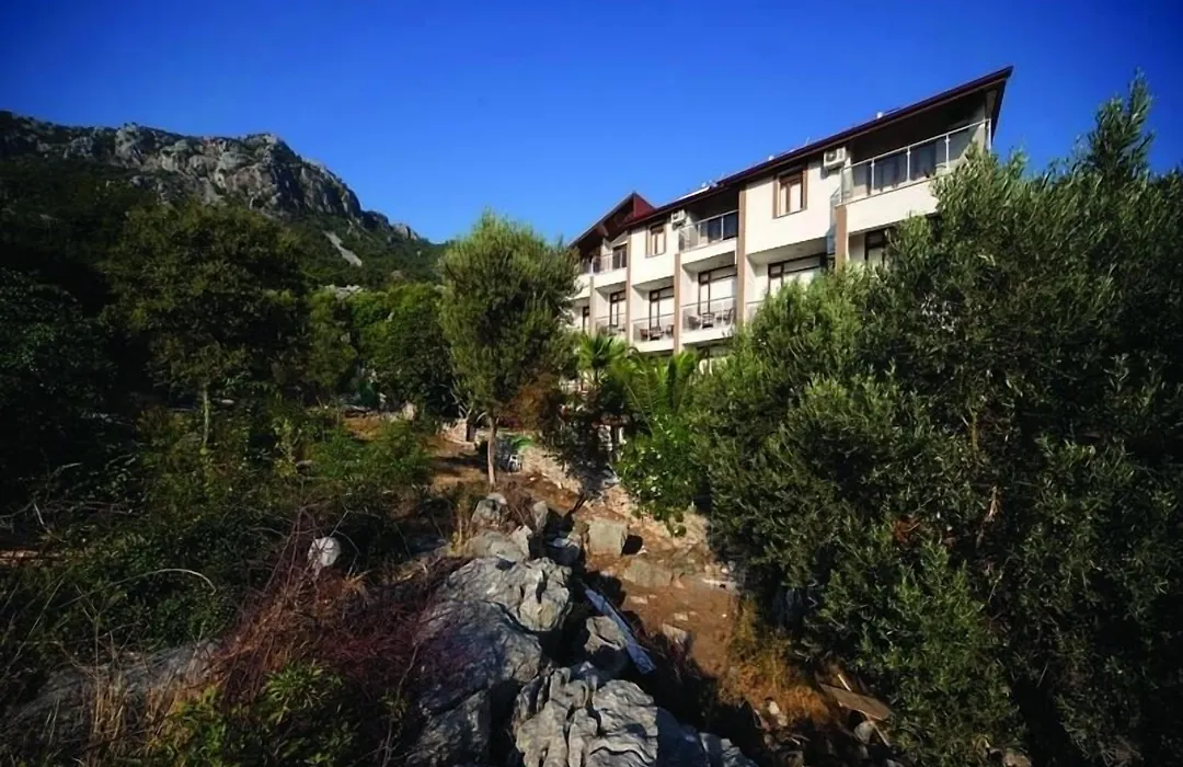 Zeus Hotel-1
