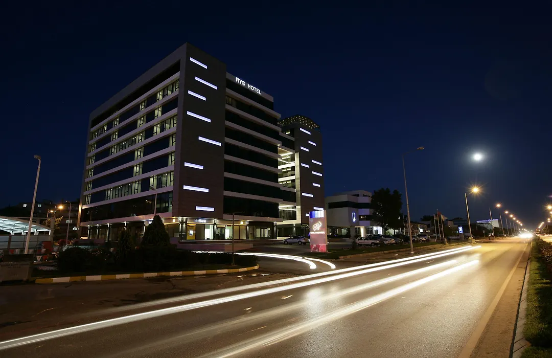 Rys Hotel-1