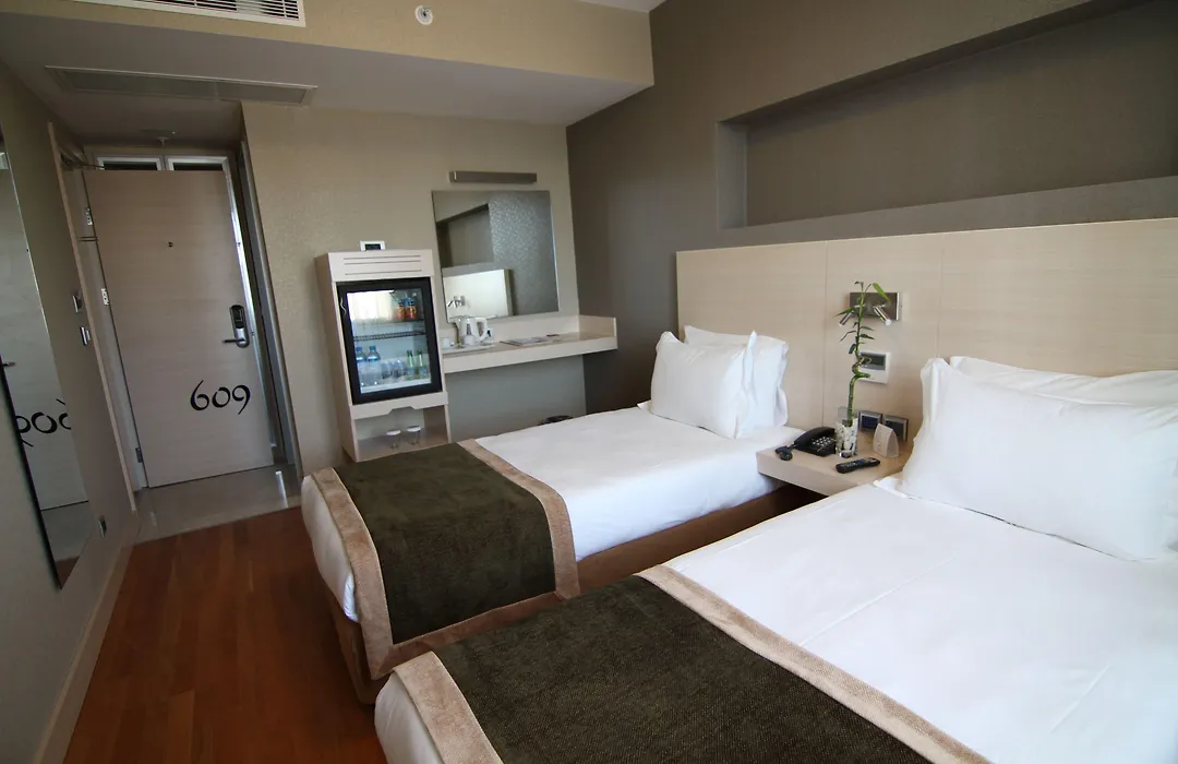 Hotel Troya-1