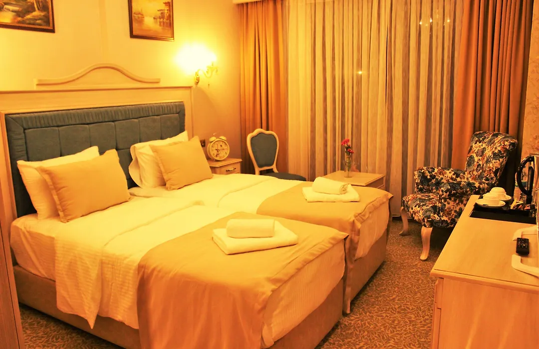 Vendome Hotel-1