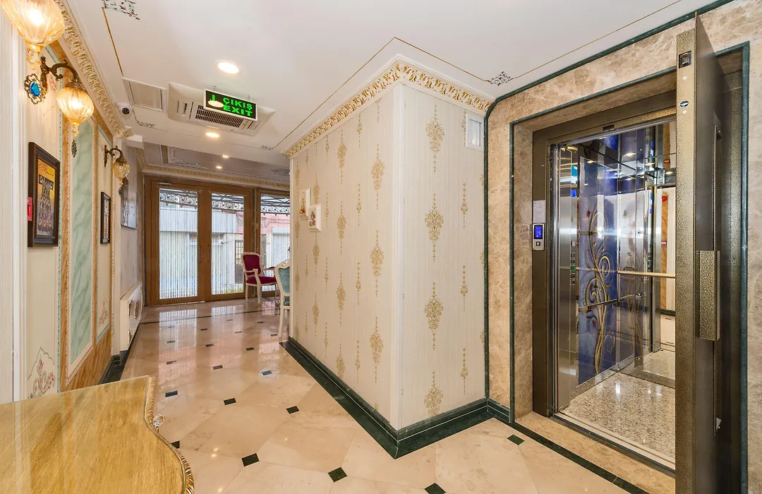 Hotel 1453-1