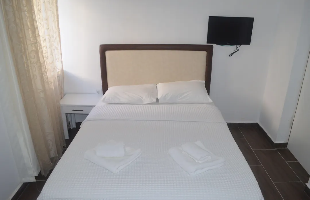 Lacivert Hotel-1