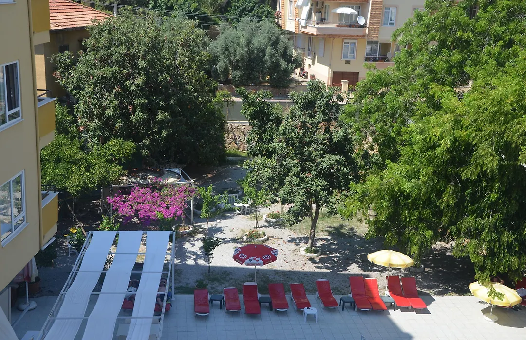 Rose Garden Apart Hotel-1