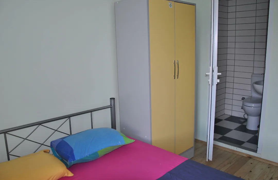 Chillout Lya Hostel & Lounge-1