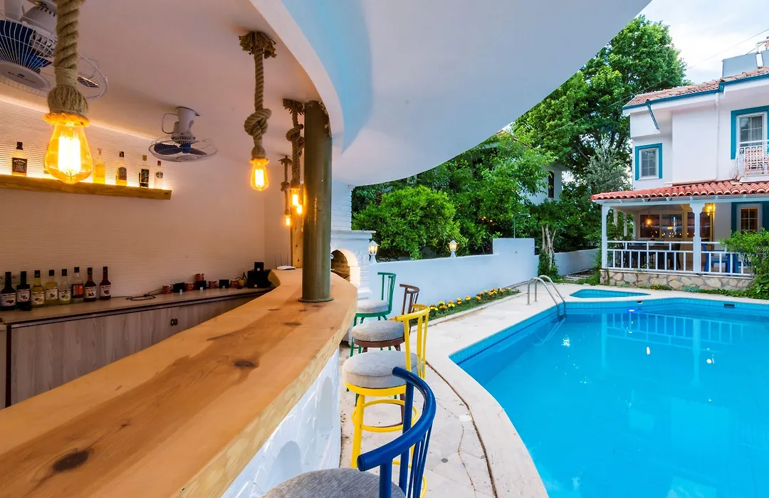 Calypso Cozy Suites (Adults Only)-1