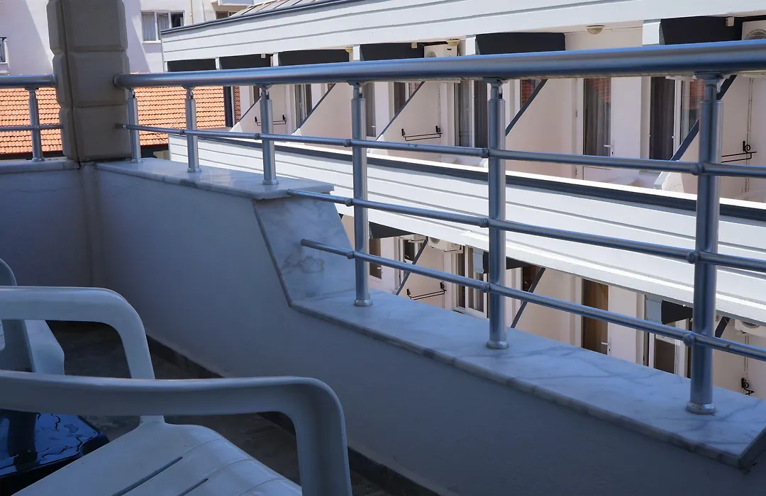 Hotel Marine-1