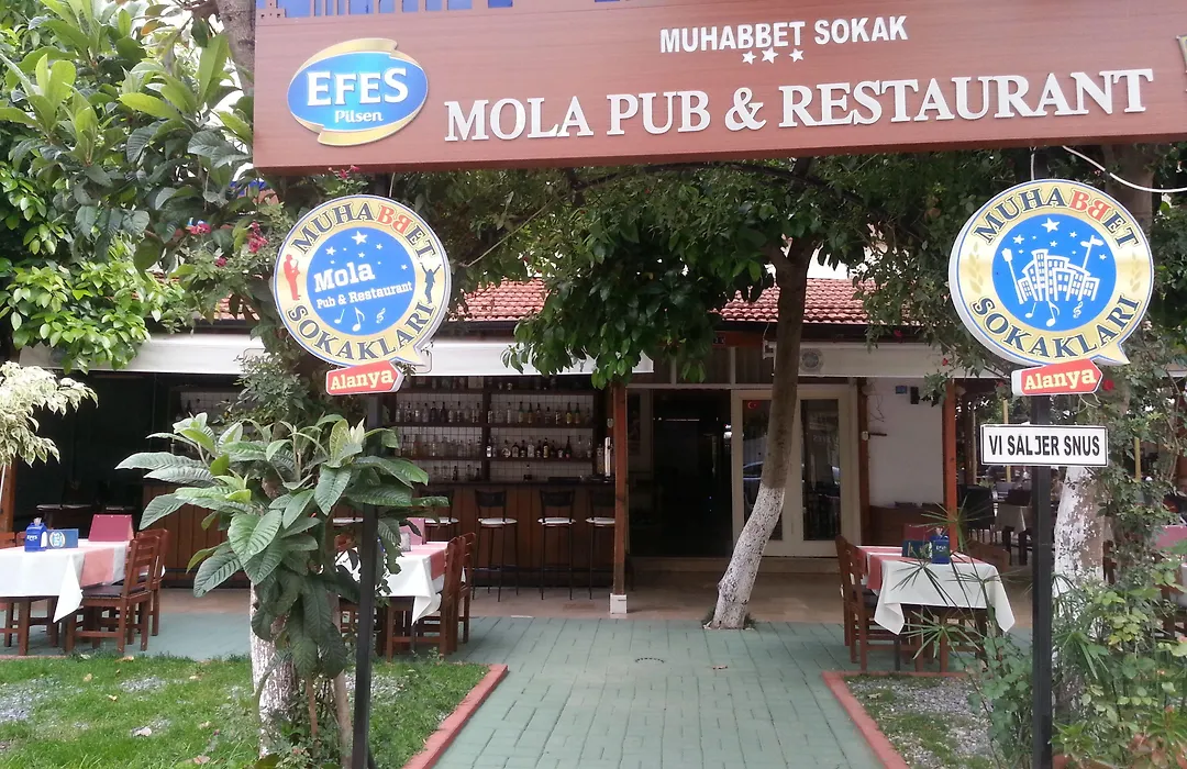 Mola Hotel-1