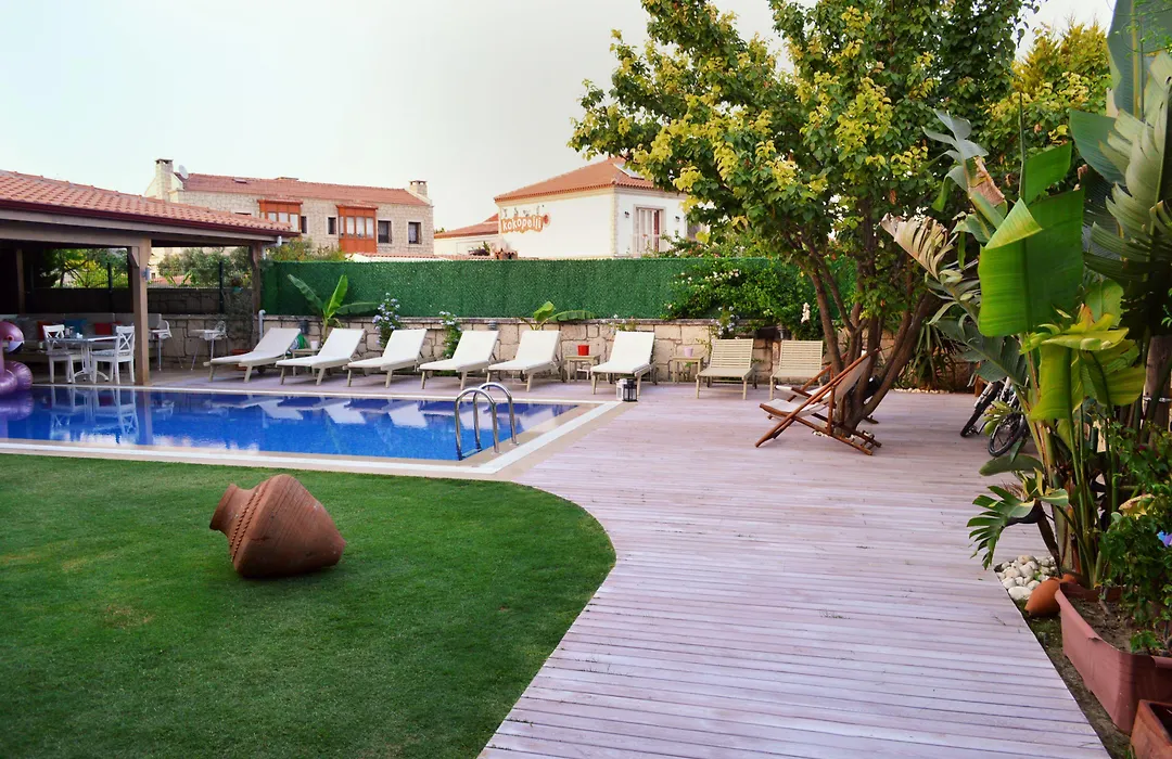 Fehmi Bey Alacati-1