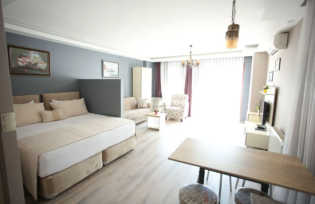 Artist Rooms Suites-1