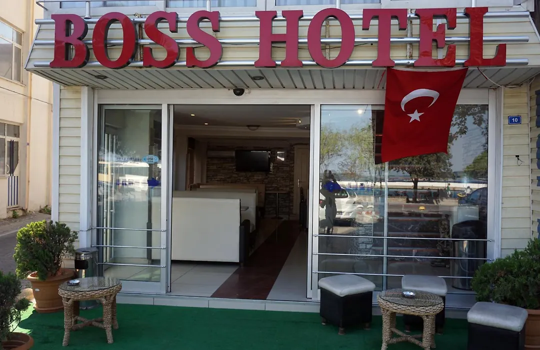 Boss Hotel-1