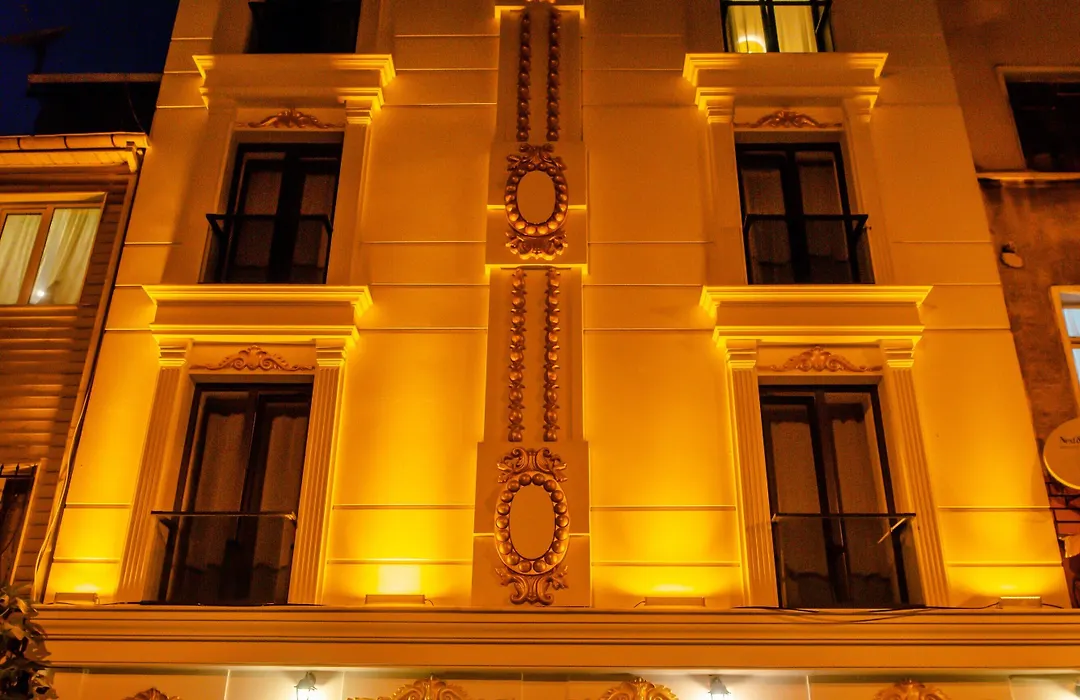 The Camelot Hotel-1