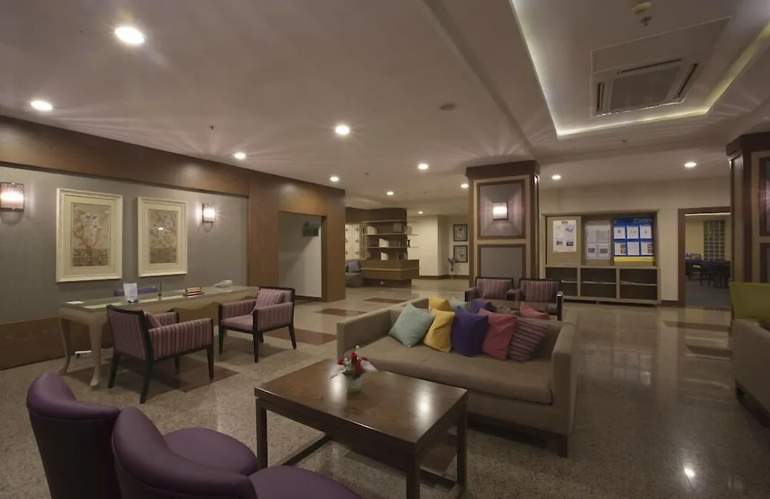 Insula Resort & Spa-1