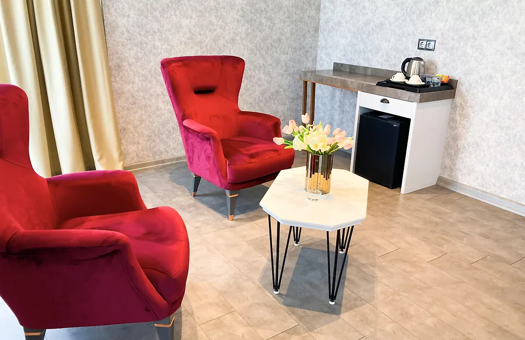 Nenessahotel-1