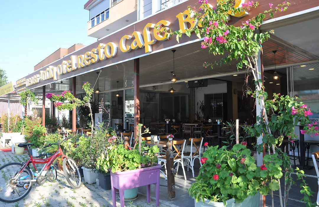 Neoss Boutique Hotel-1